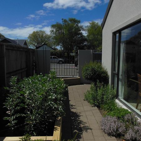 Garden Bed And Breakfast Christchurch Exteriör bild