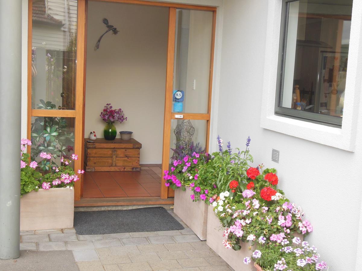 Garden Bed And Breakfast Christchurch Exteriör bild
